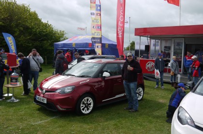 MG3 Owners car at Thruxton BTCC