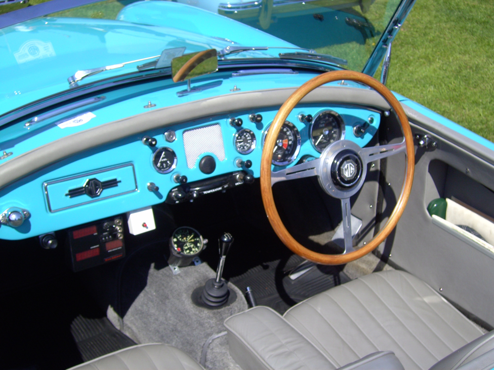 MGA Roadster Interior Trim options - MGA Register