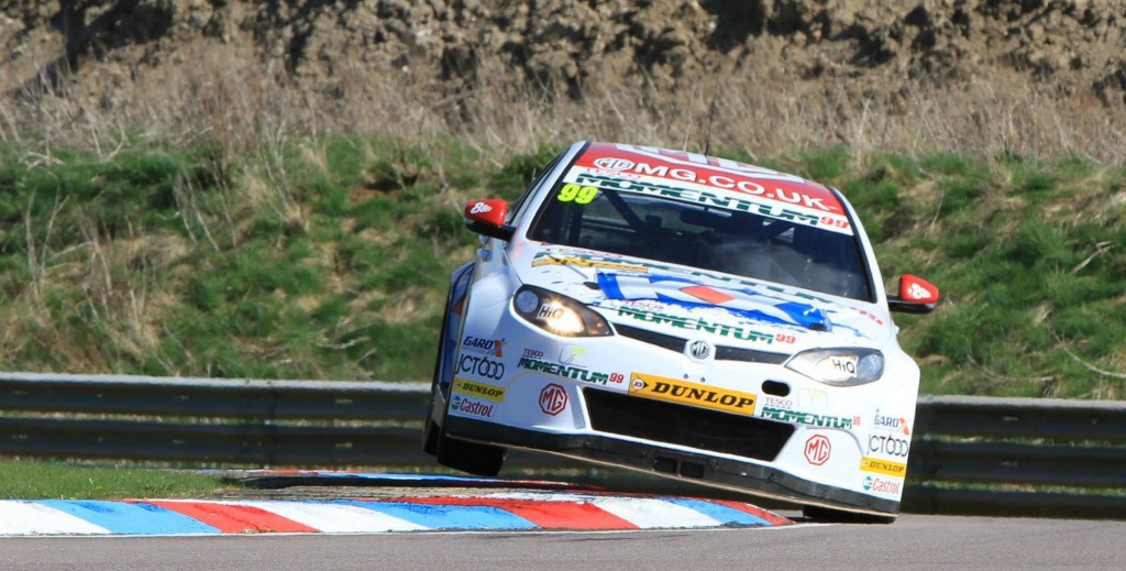 BTCC_Thruxton