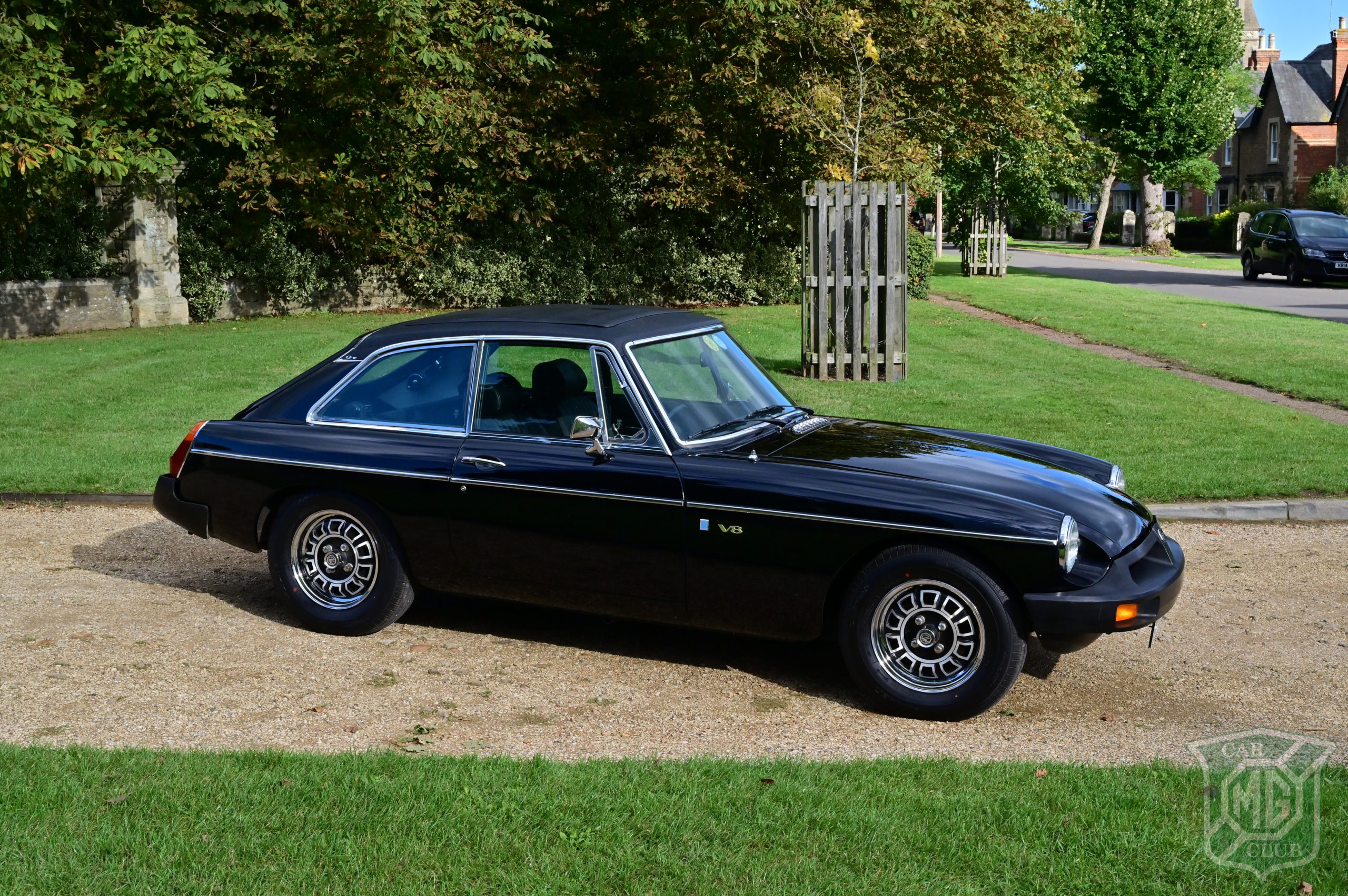 MGB GT V8